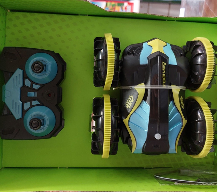 ماشین کنترلی آب و خاک