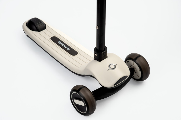 اسکوتر موزیکال چراغدار صندلی دار