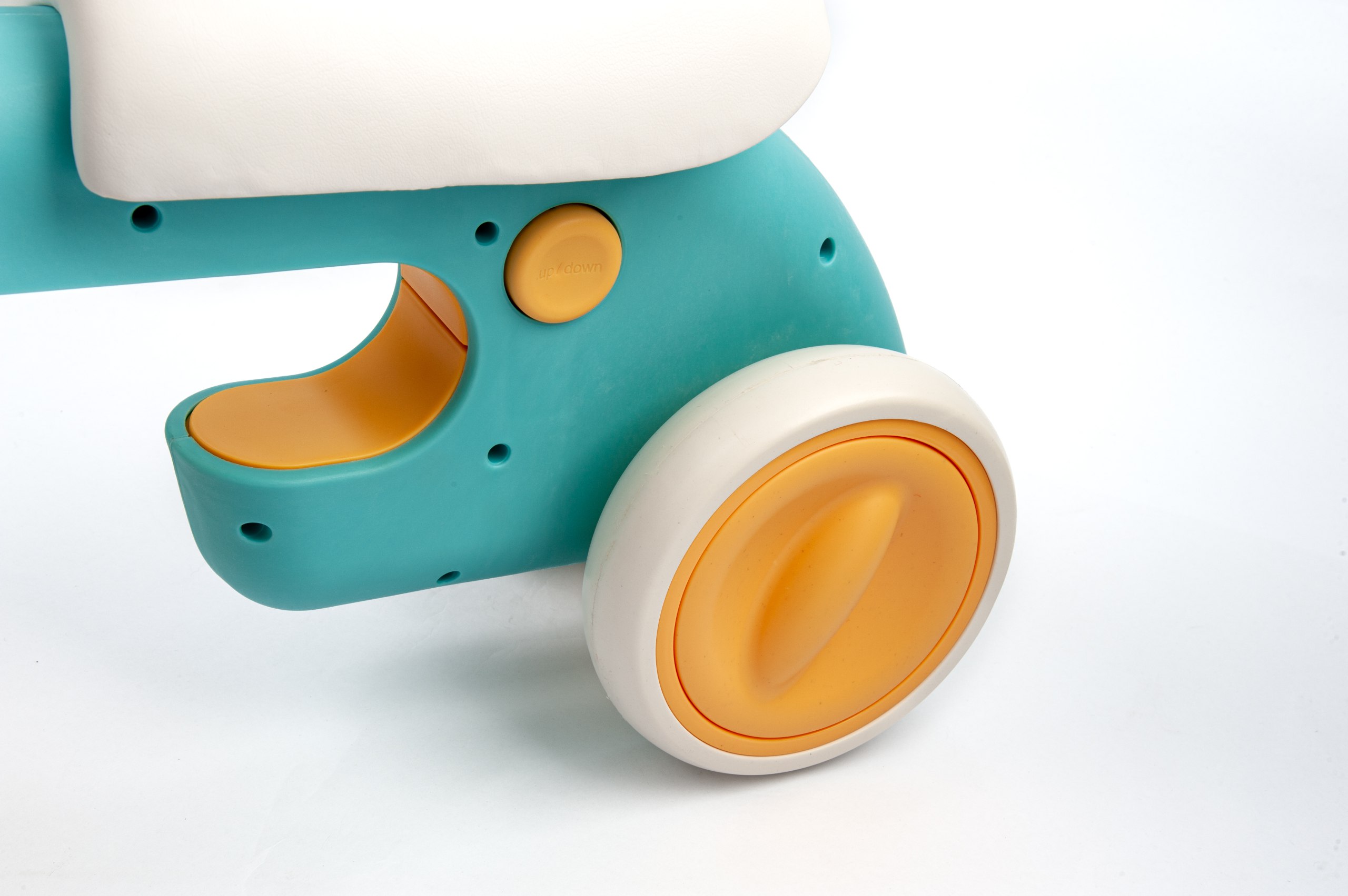 چهارچرخه تعادلی موزیکال