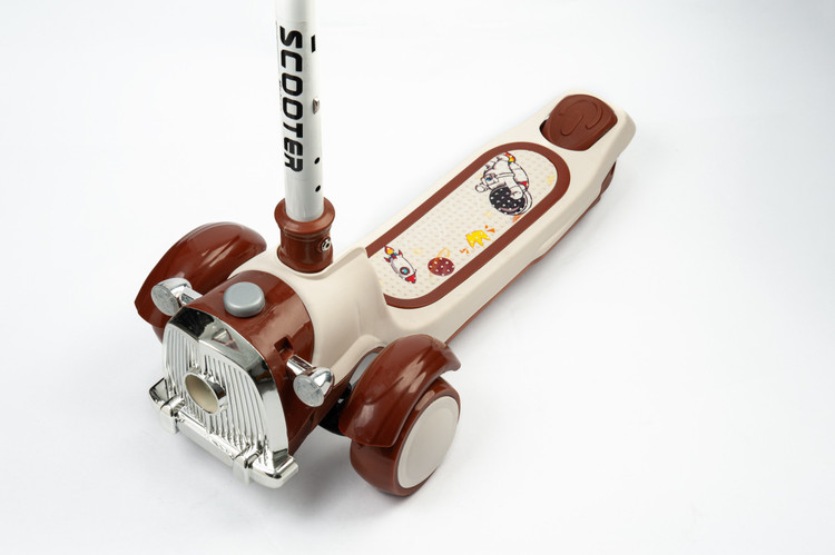 اسکوتر موزیکال چراغدار خارجی طرح بنز